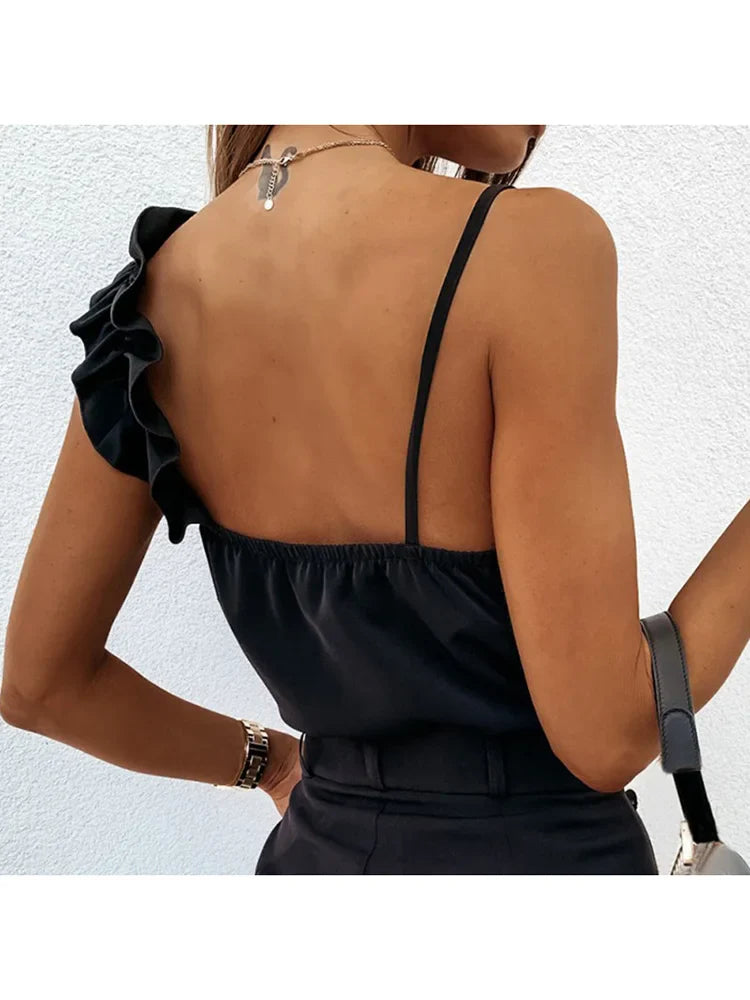Blusa con volantes y tirantes delgados