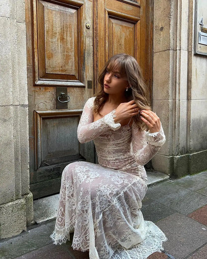 Vestido de encaje – Elara