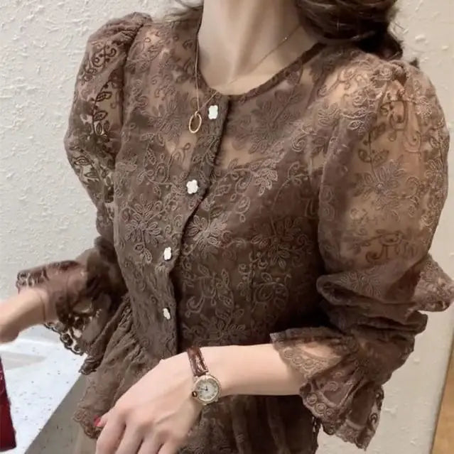 Blusa de encaje café – Elira