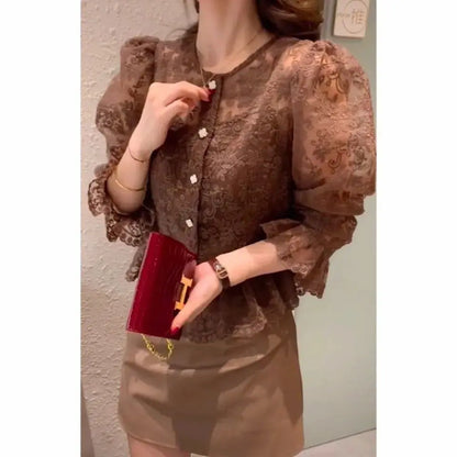 Blusa de encaje café – Elira